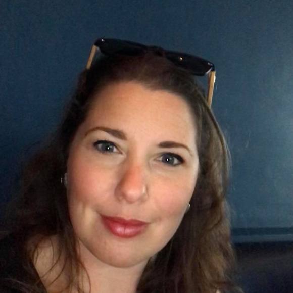 Meet your Posher, Miriam - Picture 1 of 1